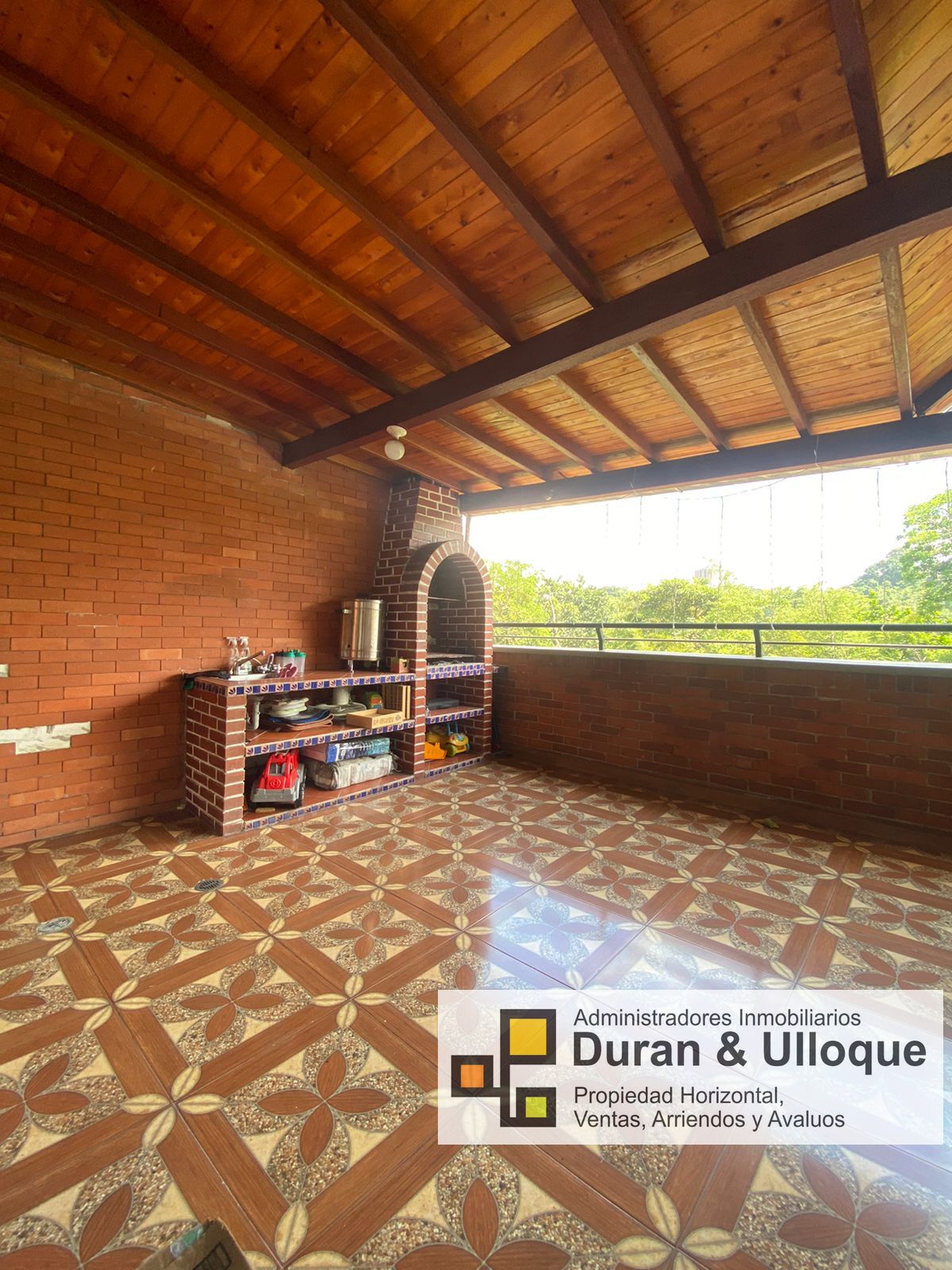 5bc5f64f-5d82-444f-a310-9168e740be02