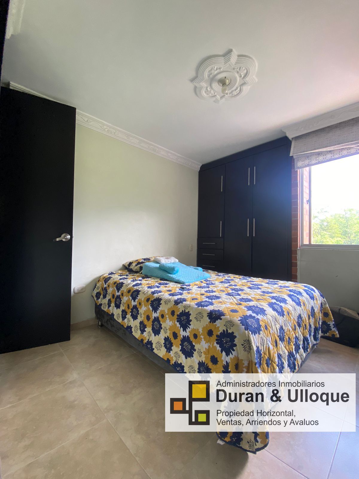 ae5f7c81-8538-470a-9c1d-3507197563b4